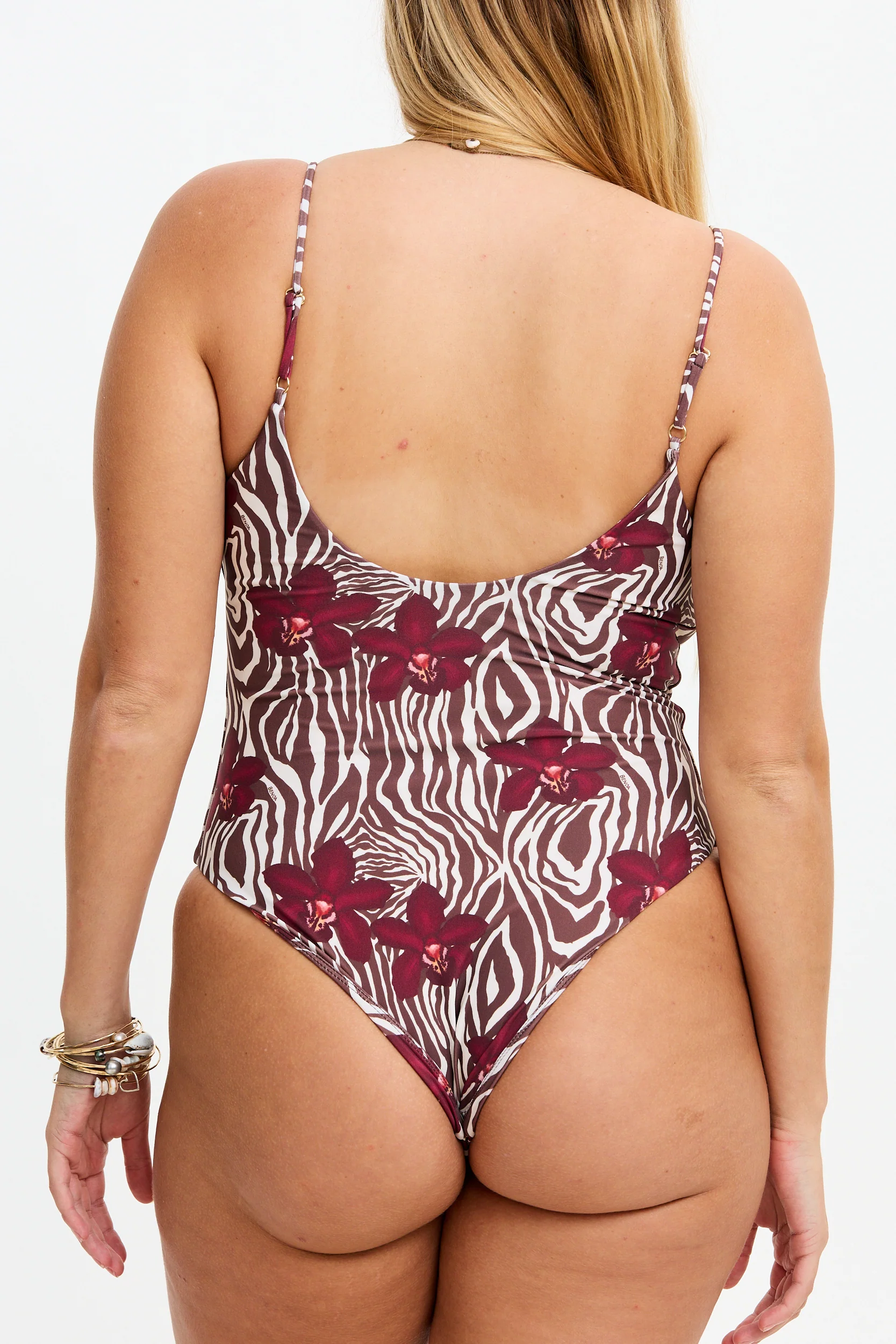 Makenna One Piece 2.0 - Diva - Image 10