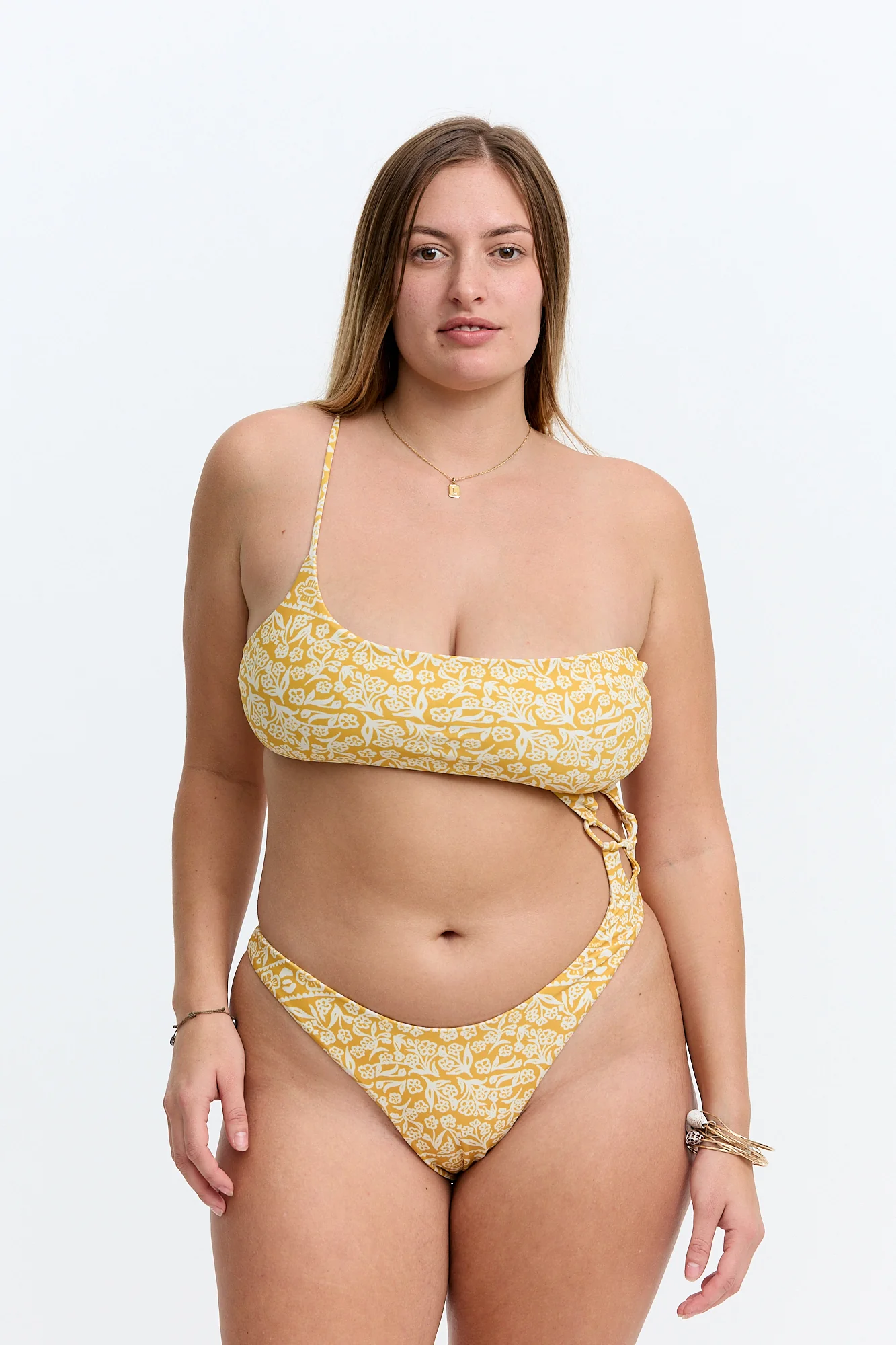 Maldives One Piece - Goldie - Image 6