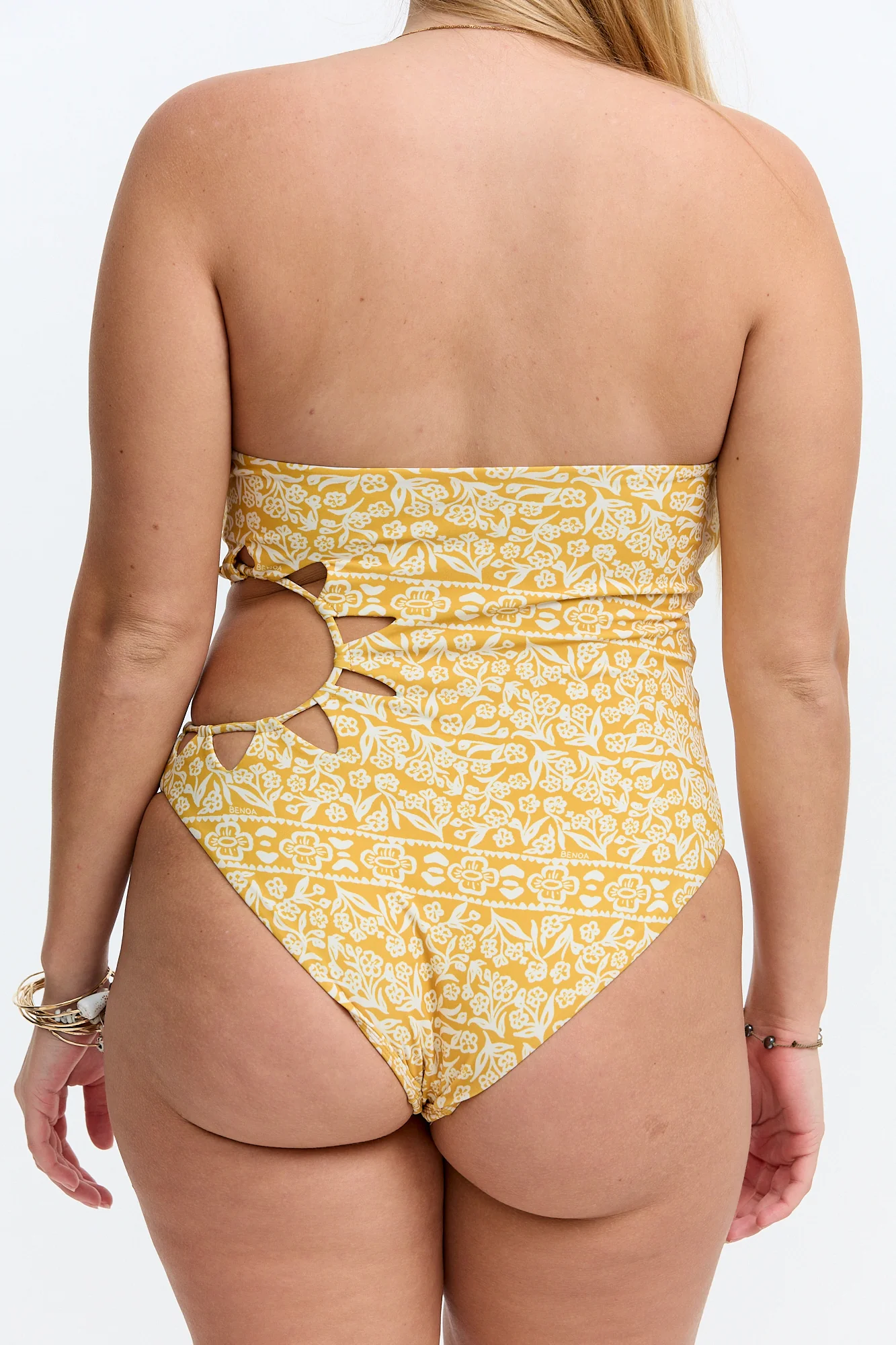 Sunny One Piece - Goldie - Image 12